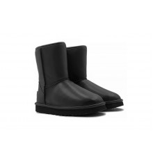 UGG Classic Short Luxury Black