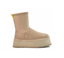 UGG Classic Dipper Boot sand