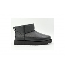 UGG Classic Sugar Ultra Mini Black