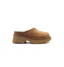 UGG New Heights Cozy Clog Chestnut