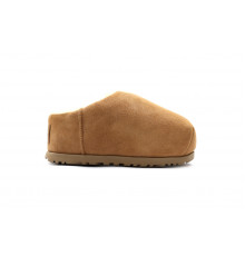 UGG Pumped Slide Chestnut