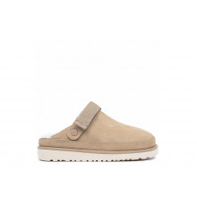 UGG Goldenstar Clog Sand